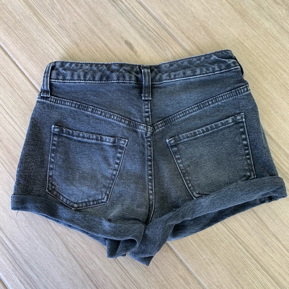 Wild Fable High Rise Shorts - Picture 3 of 3